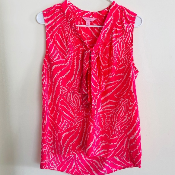 SOLD ❌ Lilly Pulitzer Dahlia Pink Tank Top - Picture 2 of 6